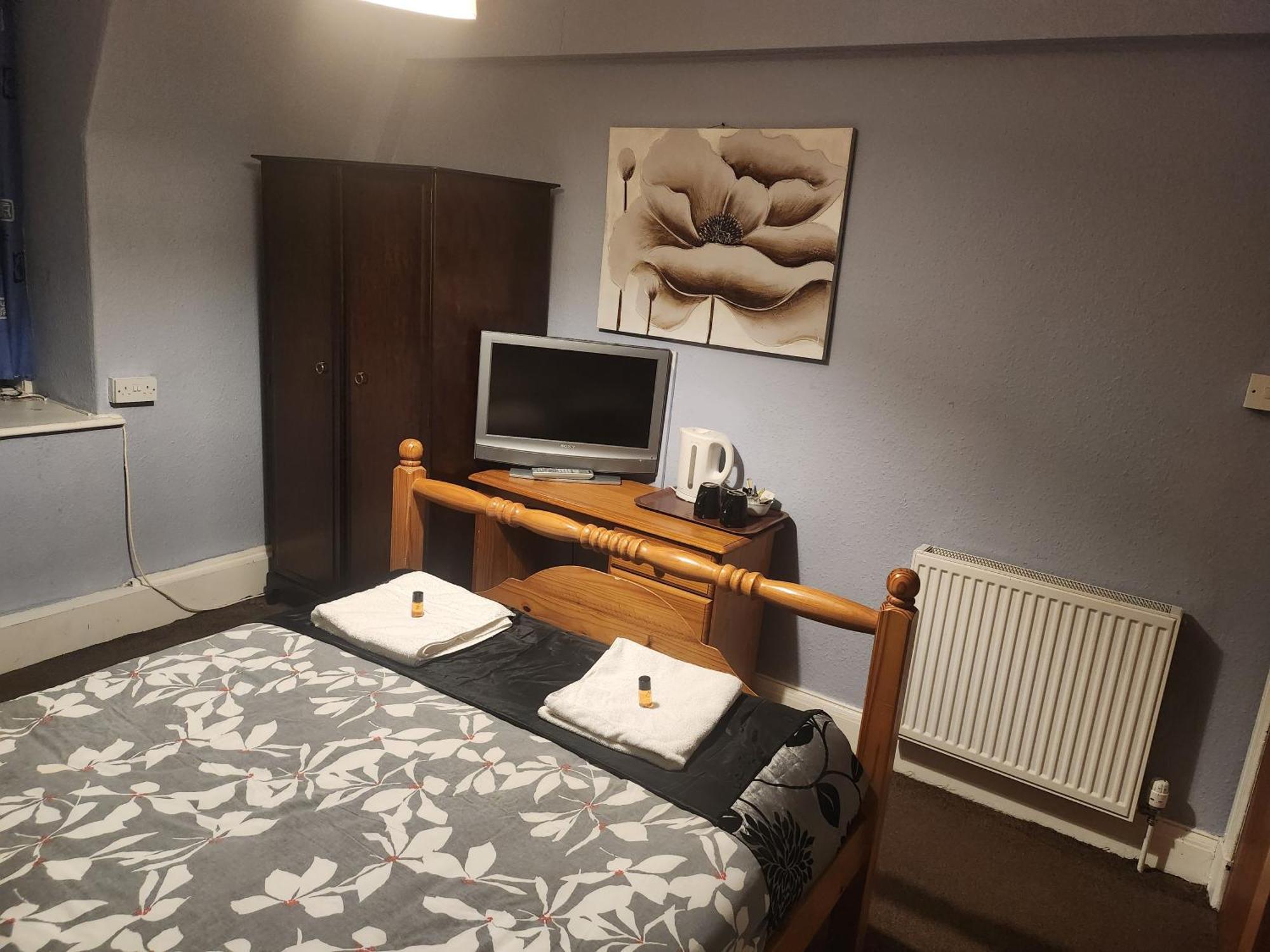 Lso Guest House Ντάμφρις Εξωτερικό φωτογραφία