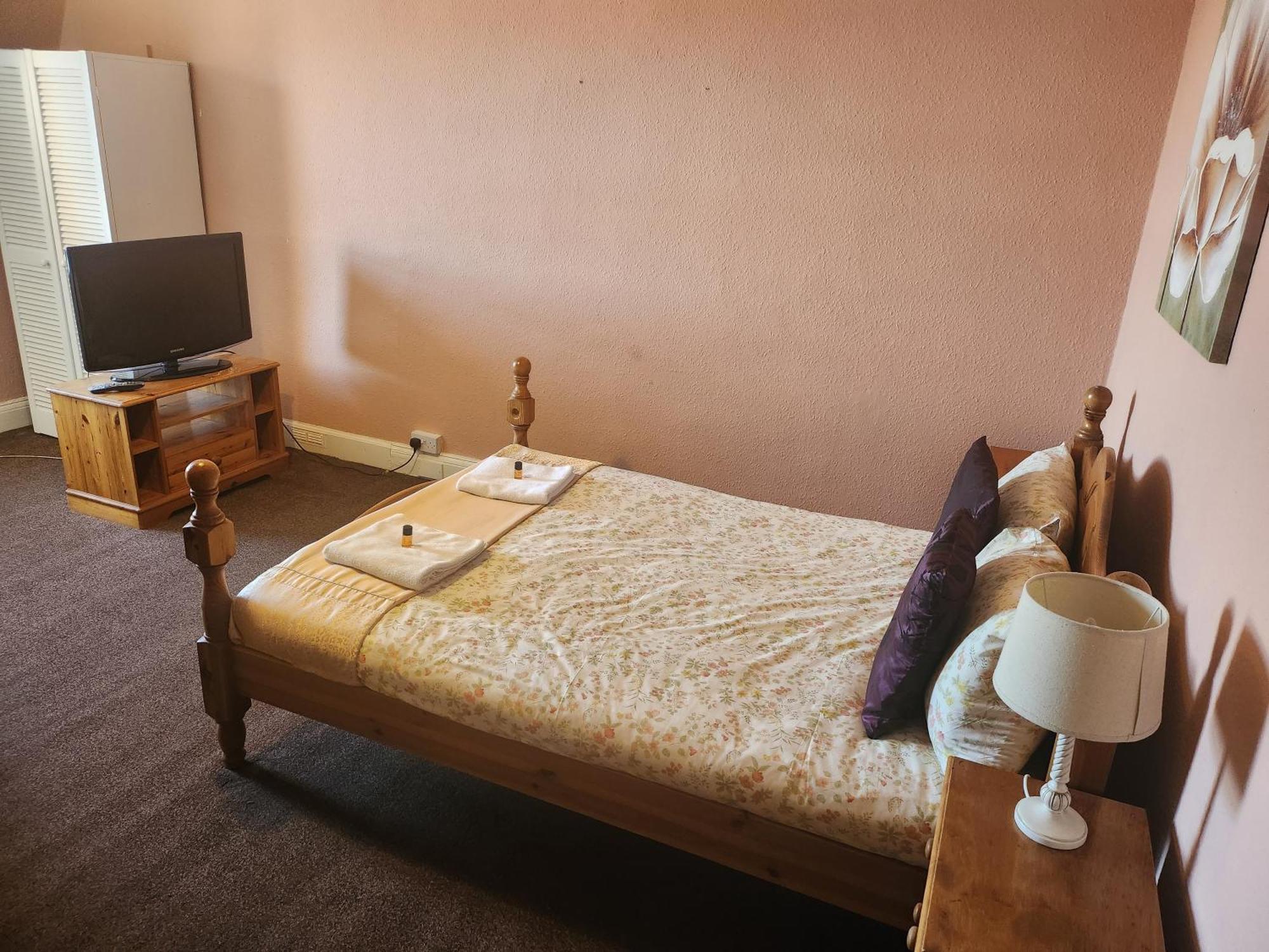 Lso Guest House Ντάμφρις Εξωτερικό φωτογραφία